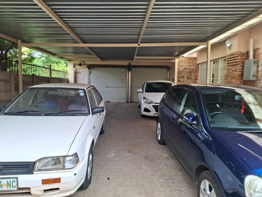 7 Bedroom Property for Sale in Dan Pienaar Free State